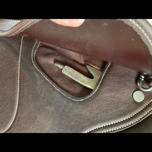 Practically new! English Saddle Close Contact Jump Saddle Changeable gullet 17” - Picture 7 of 16